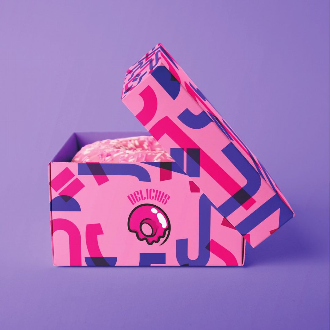 Box Delicius su fondo viola